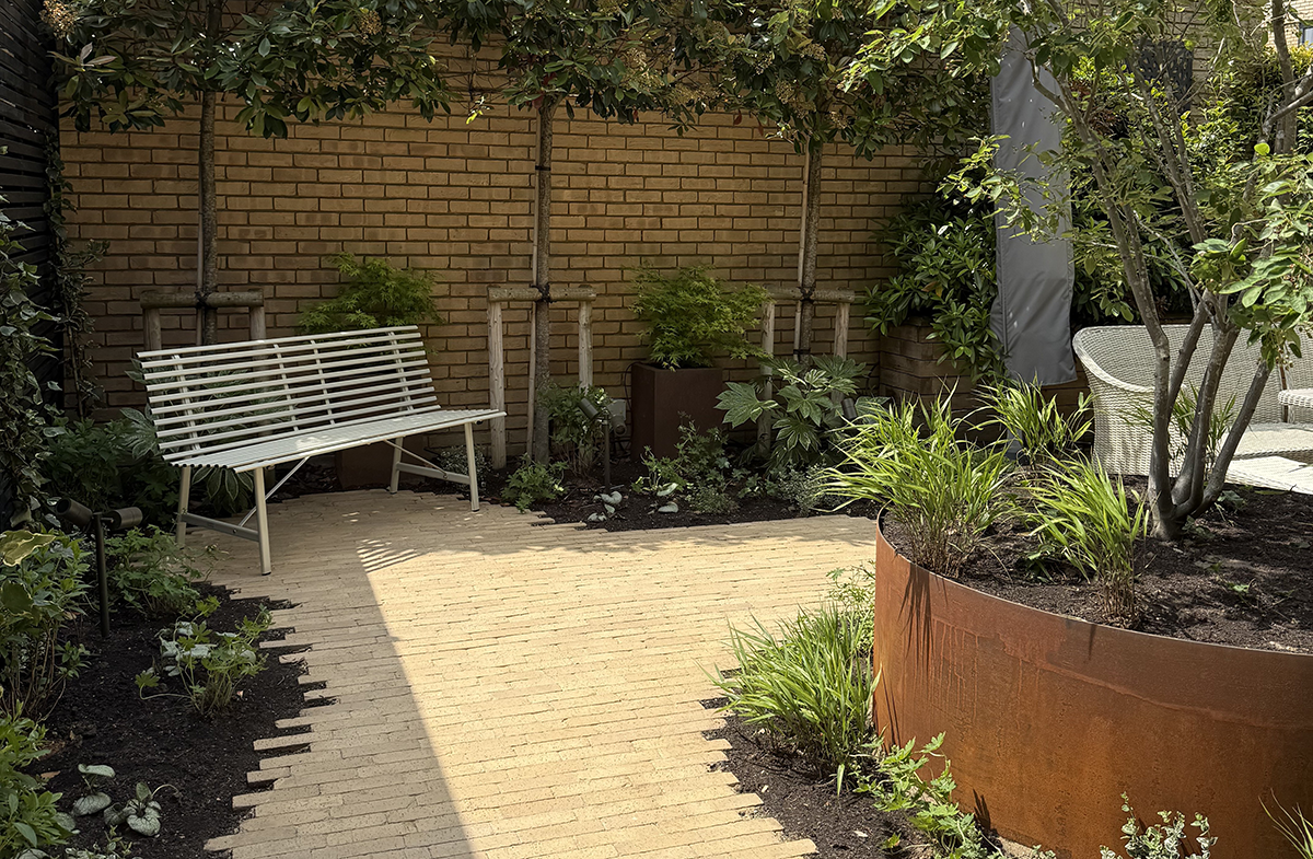 Landscape Gardeners Cambridge