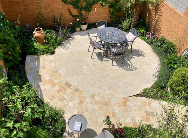 Mediterranean garden design